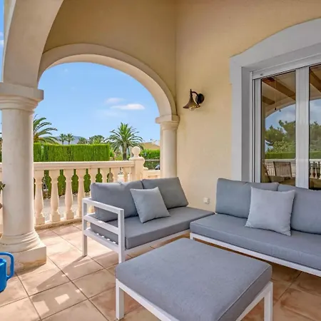 Casa Lilly A Large Luxury With 4 Bedrooms Denia